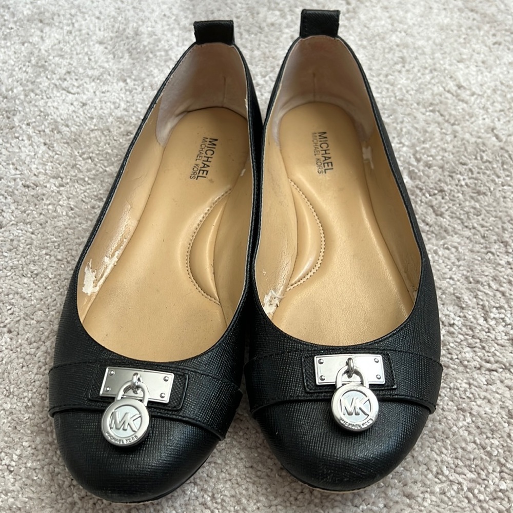 Black Michael Kors flats